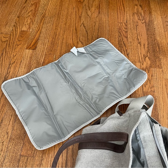 Pottery Barn Kids Classic Diaper Bag - Picture 13 of 14